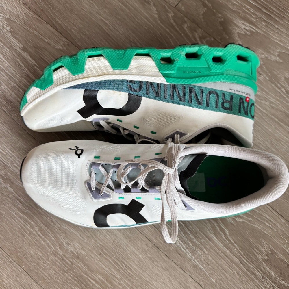 ON Cloudmonster Hyper